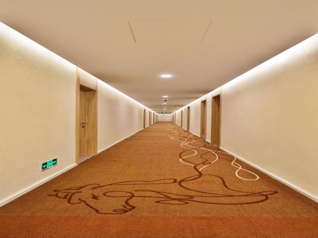 Hanting Premium Xizang Nan Road Hotel Shanghai