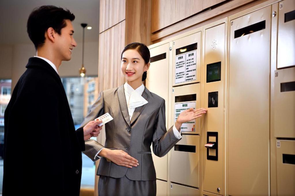 Hotel Hanting Premium Xizang Nan Road Shanghai