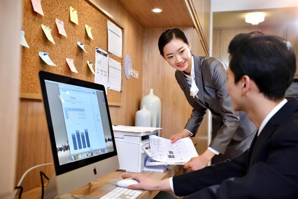 Hanting Premium Xizang Nan Road Shanghai