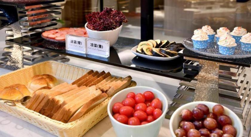 Hotel Hanting Premium Xizang Nan Road Shanghai