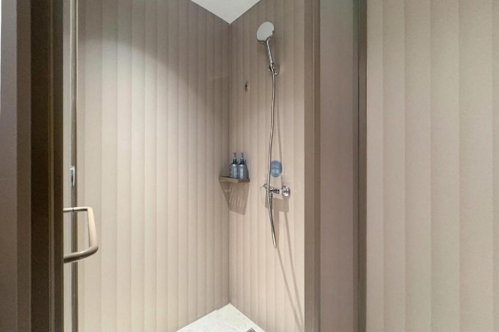 Hotel Hanting Premium Xizang Nan Road Shanghai